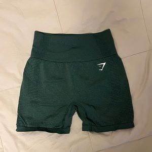 Green vital seamless shorts
